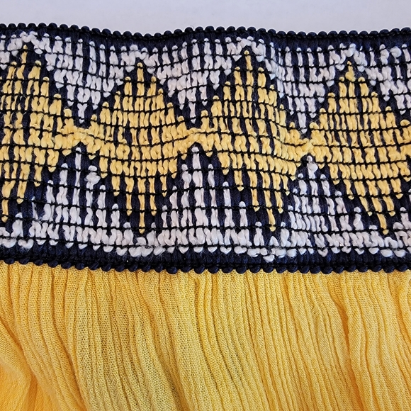 A.Byer yellow over the shoulder top. Size large - Picture 5 of 7